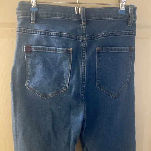 Light Wash Super High Rise Jeans Size 27 - Picture 3 of 4
